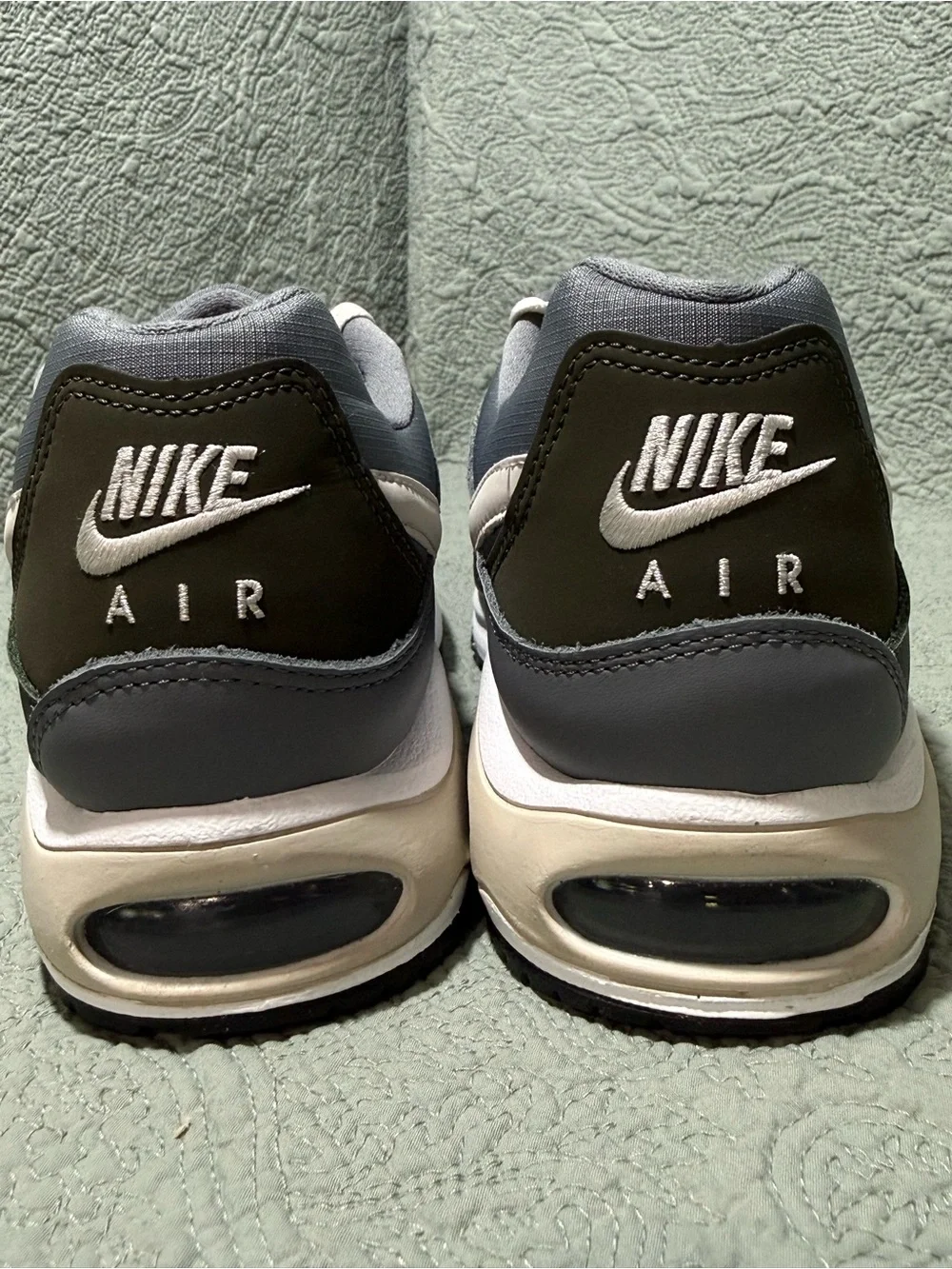 Nike Air Max Command Men’s Size 10